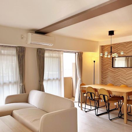 Dio Higashi Shinsaibashi Apartamento Osaca Exterior foto
