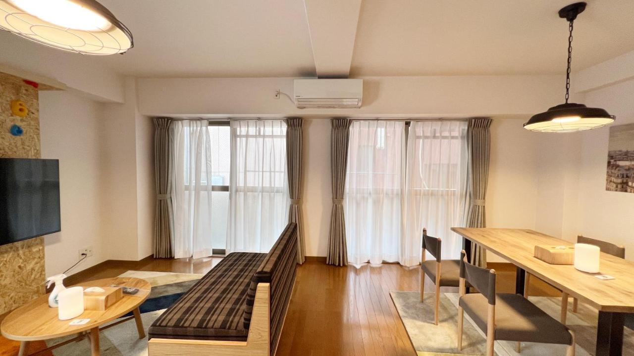 Dio Higashi Shinsaibashi Apartamento Osaca Exterior foto