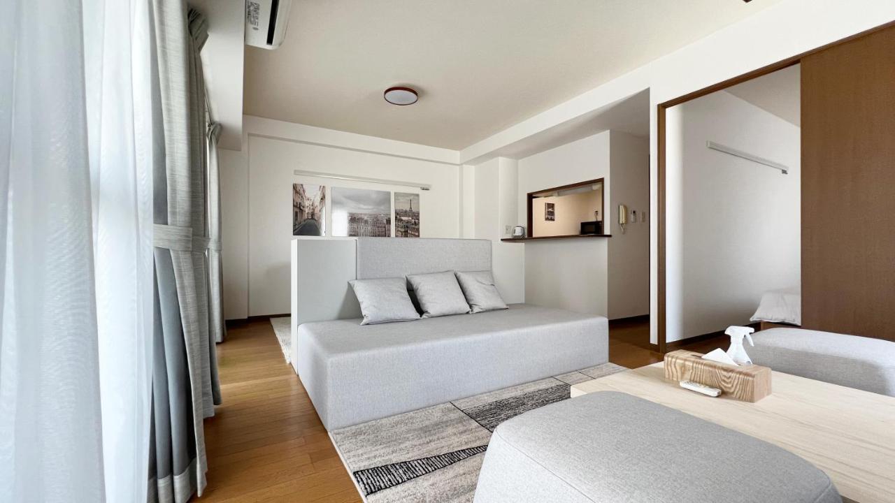 Dio Higashi Shinsaibashi Apartamento Osaca Exterior foto