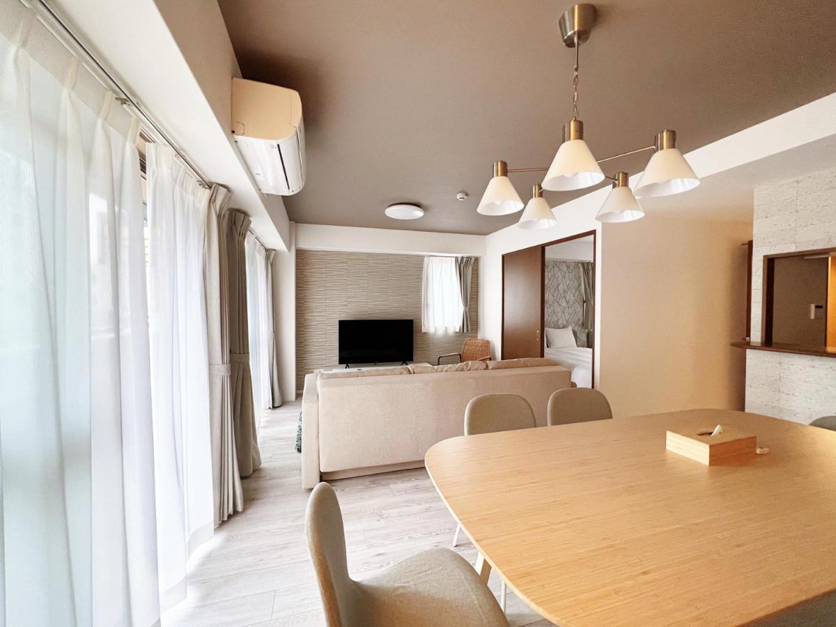 Dio Higashi Shinsaibashi Apartamento Osaca Exterior foto