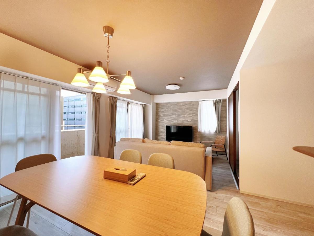 Dio Higashi Shinsaibashi Apartamento Osaca Exterior foto
